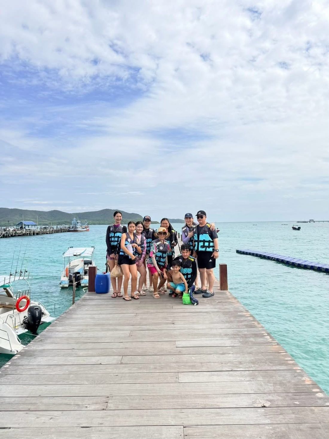 เกาะขาม & หาดทราย — ซีไซต์ ทราเวล แสมสาร